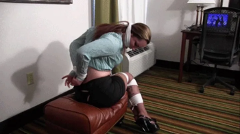 2410DAVIS-You can't just leave me like this!.webp