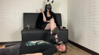 Feedeng slave with the desert full of My spits and cigarette ashes.webp
