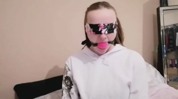 Ballgag & blindfold Try On.webp