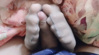 Asian close-up pantyhose footjob series 40.webp
