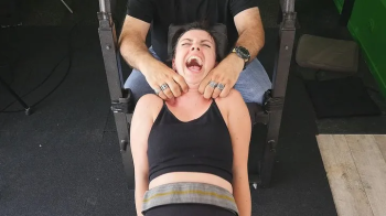 LISIE DIDN'T IMAGINED HER NECK WERE SO TICKLISH - HD WMV.webp