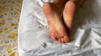 Pantiless tickling.webp