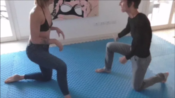 SAMANTHA VS KINIKU IN FEMALE WRESTLING MATCH.webp