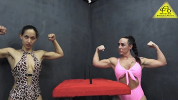 Armwrestling Curie vs Lexi.webp