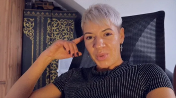 Demanding Boss Ruslana Needs Her Worker To Smell Pantyhose - Full - Russian Language.webp