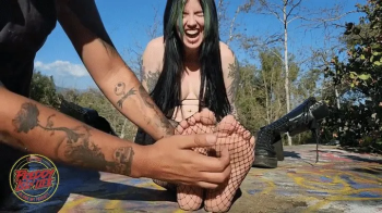 Elizabeth's First Foot Fetish Shoot (Full).webp