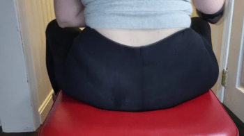 Wet & Stinky Fart Chair.webp