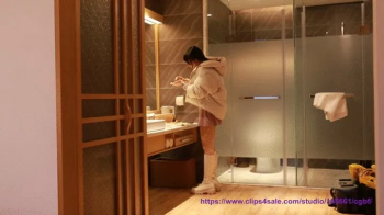 Beautiful yellow smelly cotton socks are tickled.webp