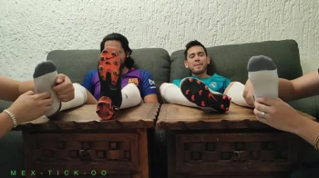COSQUILLAS A ANDY Y RICKY.webp