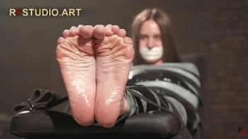 Lali - Her First Mummification and Tickling of Bare Feet (UHD 4K MP4).webp