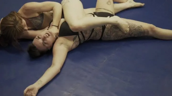 Irene Silver vs Roxanne La Roux -Alternate Ending.webp