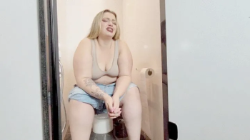 BEING PUNISHED BY THE FURIOUS BRITNEY HUNTER WITH MANY LONG FARTS - CLIP 1.webp