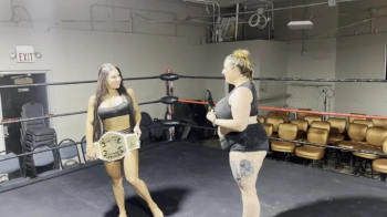 Barefoot Big Booty Wrestler Pins Champion!.webp