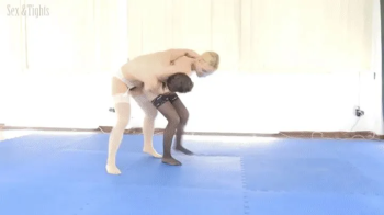 fighting in stockings - mp4 720p.webp