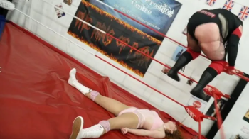 Dominita vs Bitch Cassidy.webp