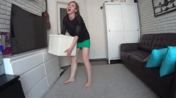 HEAVY BOX FALL DOWN ON MY FOOT 4 (SB).webp