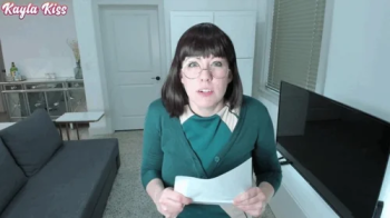 Giantess on Parade! --Transformation Fantasy and Giantess clip.webp