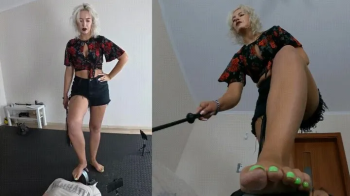 Mistress Lana - FootSmellingPunishment - Mix2.webp