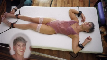 Tic-milfbondage-Ruslana-massagesalon-episode-10-part1-12m03s-HD1920x1080.webp