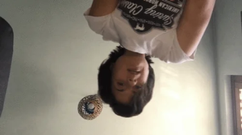 25 Mins Public Shoeplay- Flats Dipping & Dangling - Latina Girl Irresistible FootPlay in a Restaurant.webp