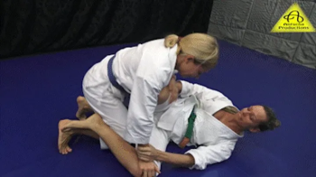 Antscha vs Kimbra judogi match.webp