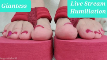 Careless Giantess Live Stream.webp