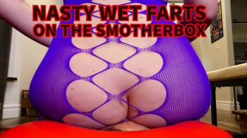 Nasty Wet Farts On The Smotherbox - Bossy Leah (HD1080p).webp