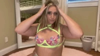 Giantess Bambi Blake Eating Little Men.webp
