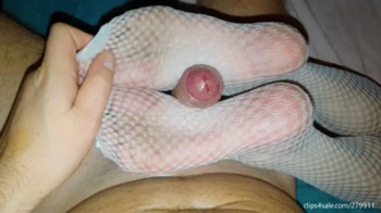 Ticklish Feet Get A Sticky Load (4K Version).webp