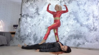 Harley Quinn Against Black Panther - Pillow Fight - Russian And English Fight - Part 1.webp