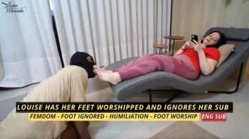 Louise has her feet worshipped and ignores her sub (720 EN SUB) - Foot Ignore - Foot Worship - Femdom - Humiliation - Go.webp