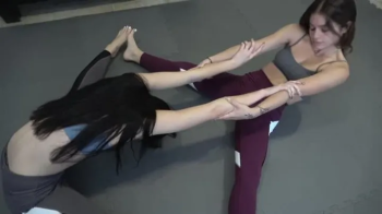 Nicole vs Dalvina- Yoga Partners.webp