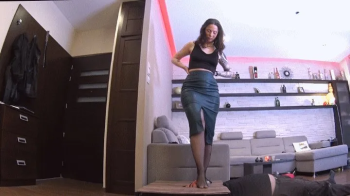 AMAZON DARIA (KARMA MOON) - Karma Surplus - SADISTIC Facetrampling And Foot Domination In Fishnets (FACEBOX) GOPRO VERSI.webp