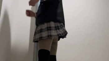 SubnCuff_SelfCuffedatStairwelltothePole0315.webp
