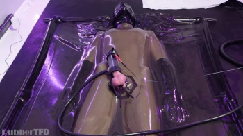 VENTRA VAC 8 [Gay Leather, Latex, Fetish].webp