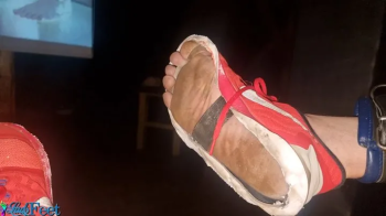 Barefoot Shoe Chastity Footjob HD.webp