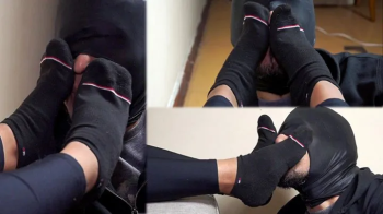 Stinky, dirty and worn socks to smell and wake up my senses - MOV.webp