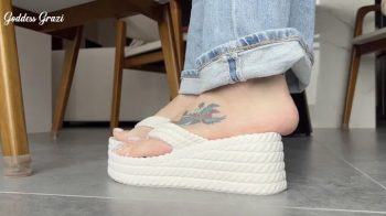 A platform flip-flops too small for my big feet - Goddess Grazi (MP4-HD 1080p).webp