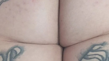 You like my farting positions- Watch how my ass vibrates every time I fart.webp