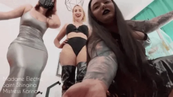 Giants Fetish 3 Dommes POV.webp