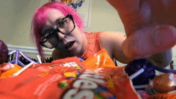 ZEES TINY HALLOWEEN SNACK 1080p.webp