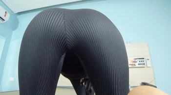 FARTING AND PUTTING ON SEVERAL CLOTHES FOR YOUR FANS PART 2 BY PIETRA HUNTER CAM BY ALINE FULL HD.webp