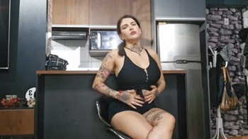 HOT BRUNETTE FARTING FOR YOU BY KWEEN CAM BY DANI FULL HD.webp