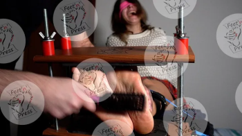Giantess Helps Out - HD MP4.webp