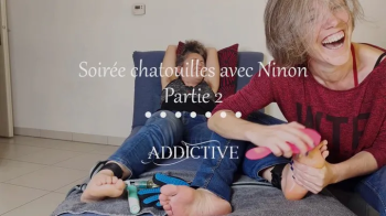French - Soirée chatouilles avec Ninon Partie 2.webp