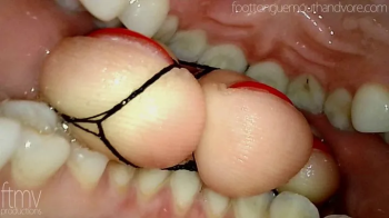 STRETCHING RELEASES GASES - MISTRESS LADY SNOW - CLIP 5 - NEW KC MAY 2025.webp