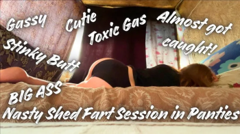 Jeans Farts & Butt Crack – Cleaning & Gassing Up My House 4K.webp