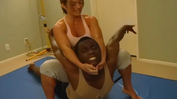 Jennifer vs Darrius - Mat Room Challenge (960WMV).webp