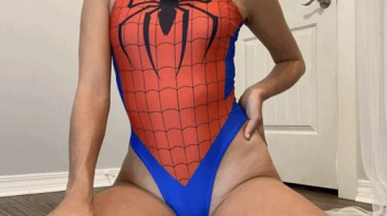 Giantess SpiderGirl Captures Tiny and Crushes.webp
