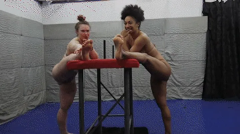 Armwrestling Sativa vs Alexis Luna.webp